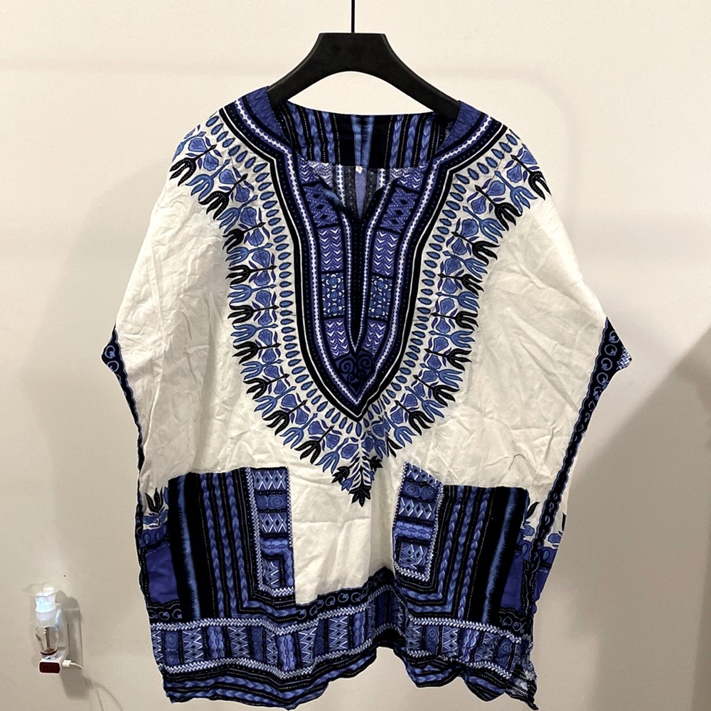 Blue and white dashiki